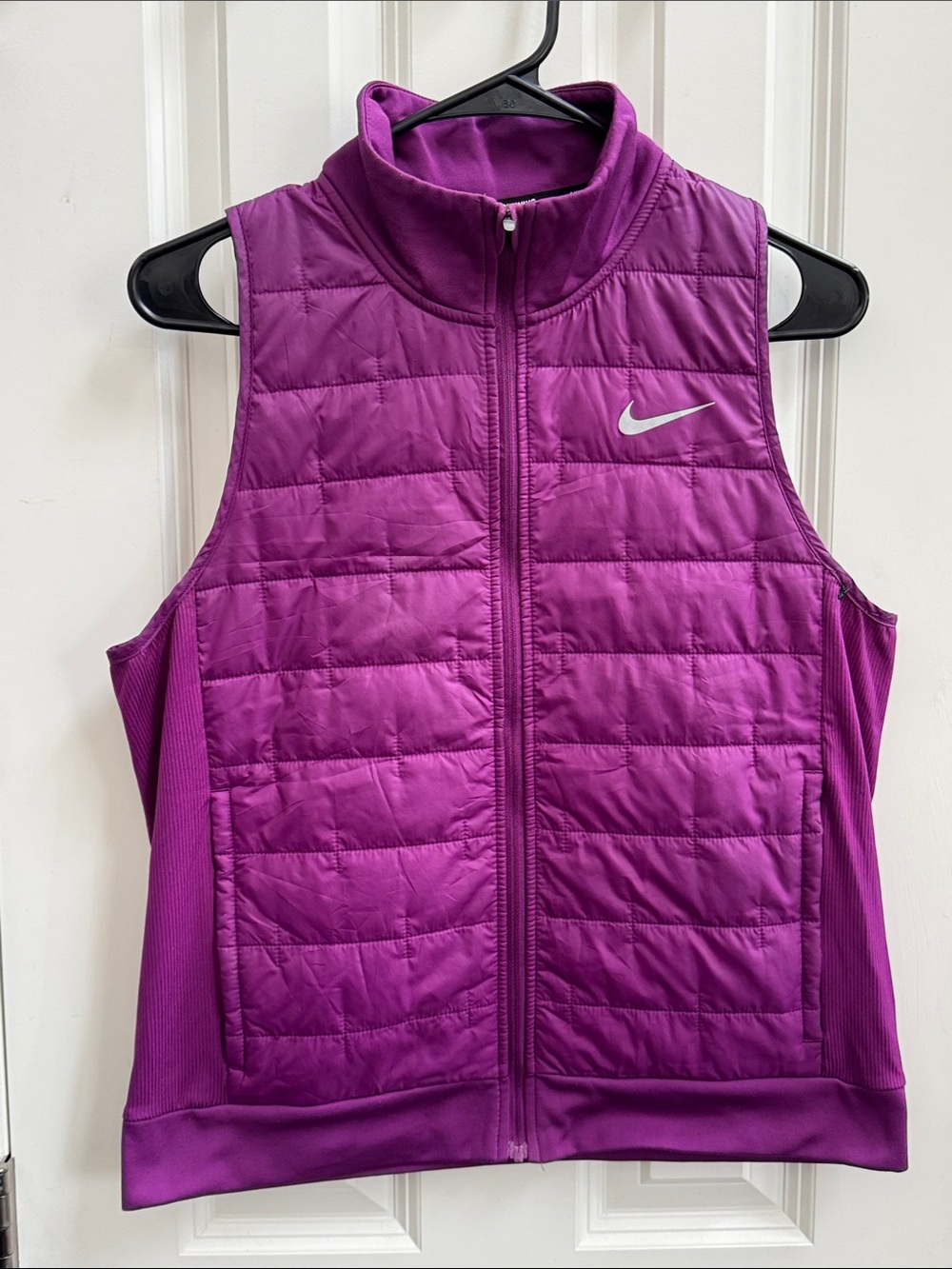 Nike Women’s Magenta Quilted Sleeveless Vest